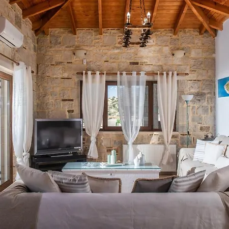 Elisavet * Sissi (Crete)